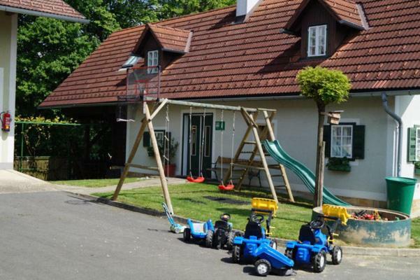 Vila Ferienhaus Schonmaier Gnas Exteriér fotografie